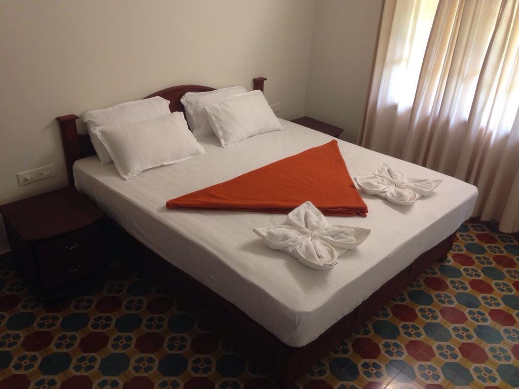 Stay Simple 3 Hills County Resort Калпата Екстериор снимка